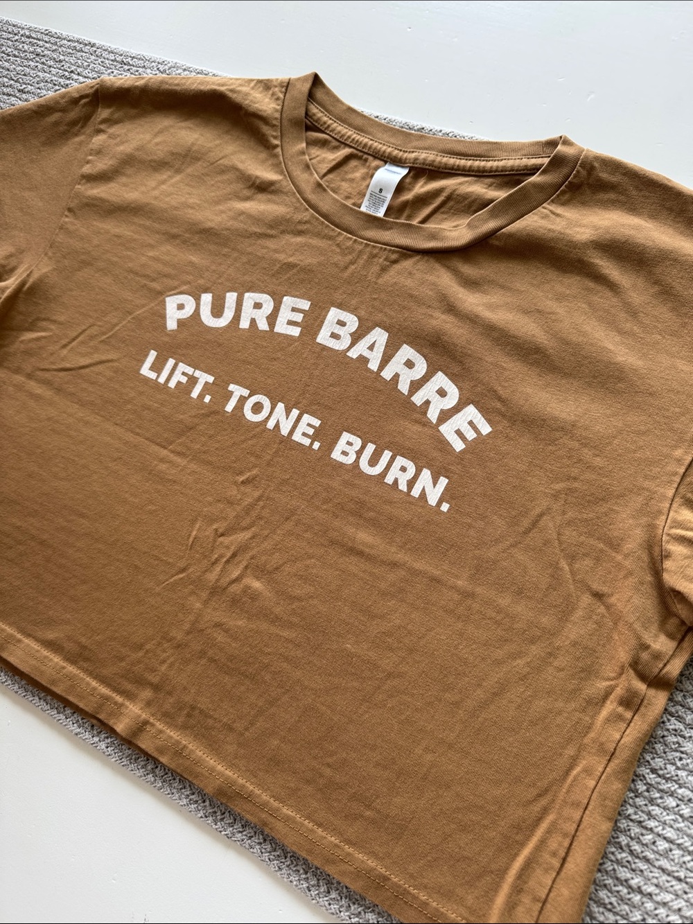 Pure Barre Cropped Cotton Tee in Tan Brown with White Logo Sz Small